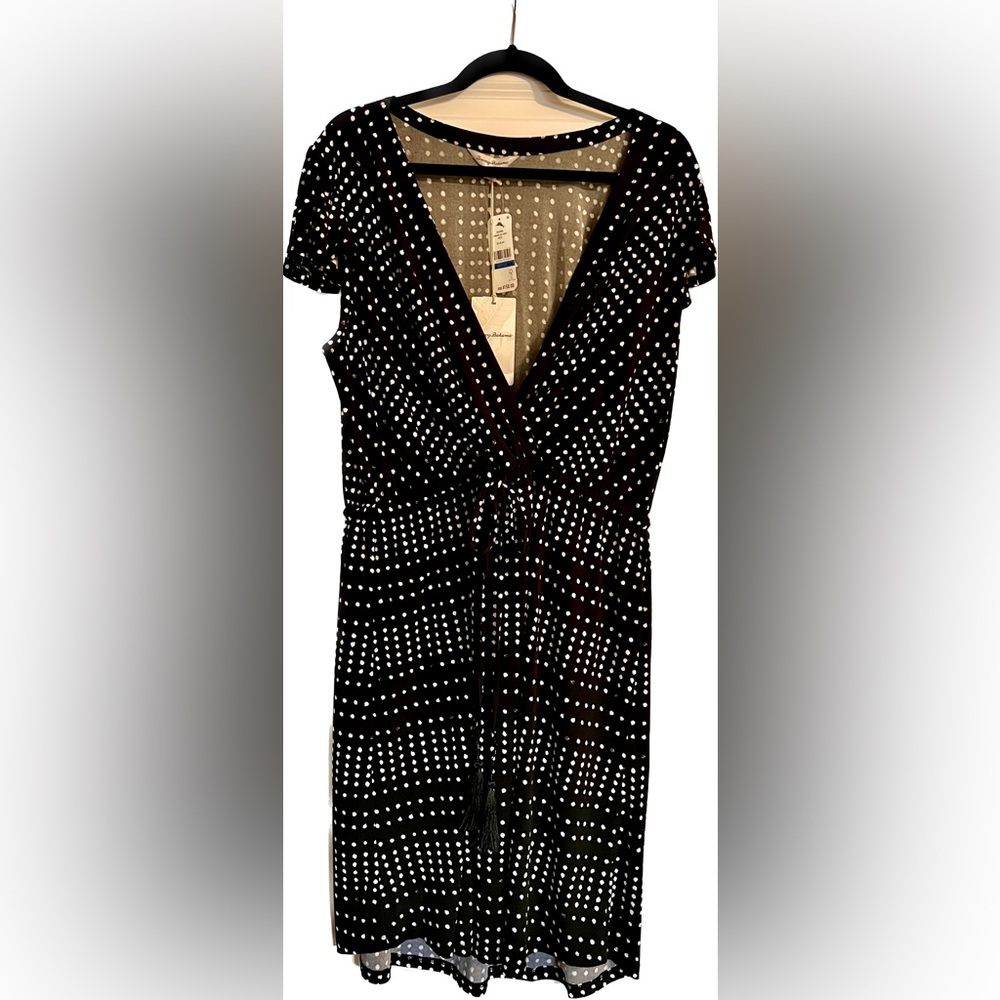 Tommy Bahama, Dunmore Dot Short Dress. Black and White Polka Dot. Size XL.
